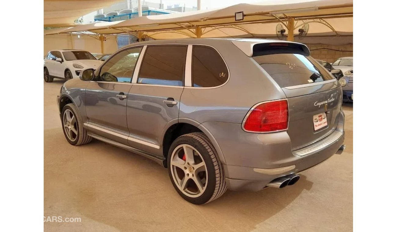 بورش كايان توربو PORSCHE CAYENNE TURBO 4.5L 2006 WITH SUNROOF, ELECTRIC LEATHER SEATS, T.V NAVIGATION AND MUCH MORE