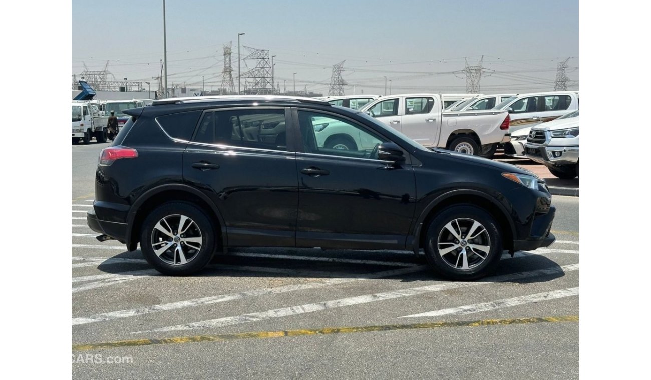 Toyota RAV4 VXR 2017 RAV4 xle 4x4