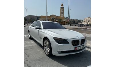 بي أم دبليو 750Li