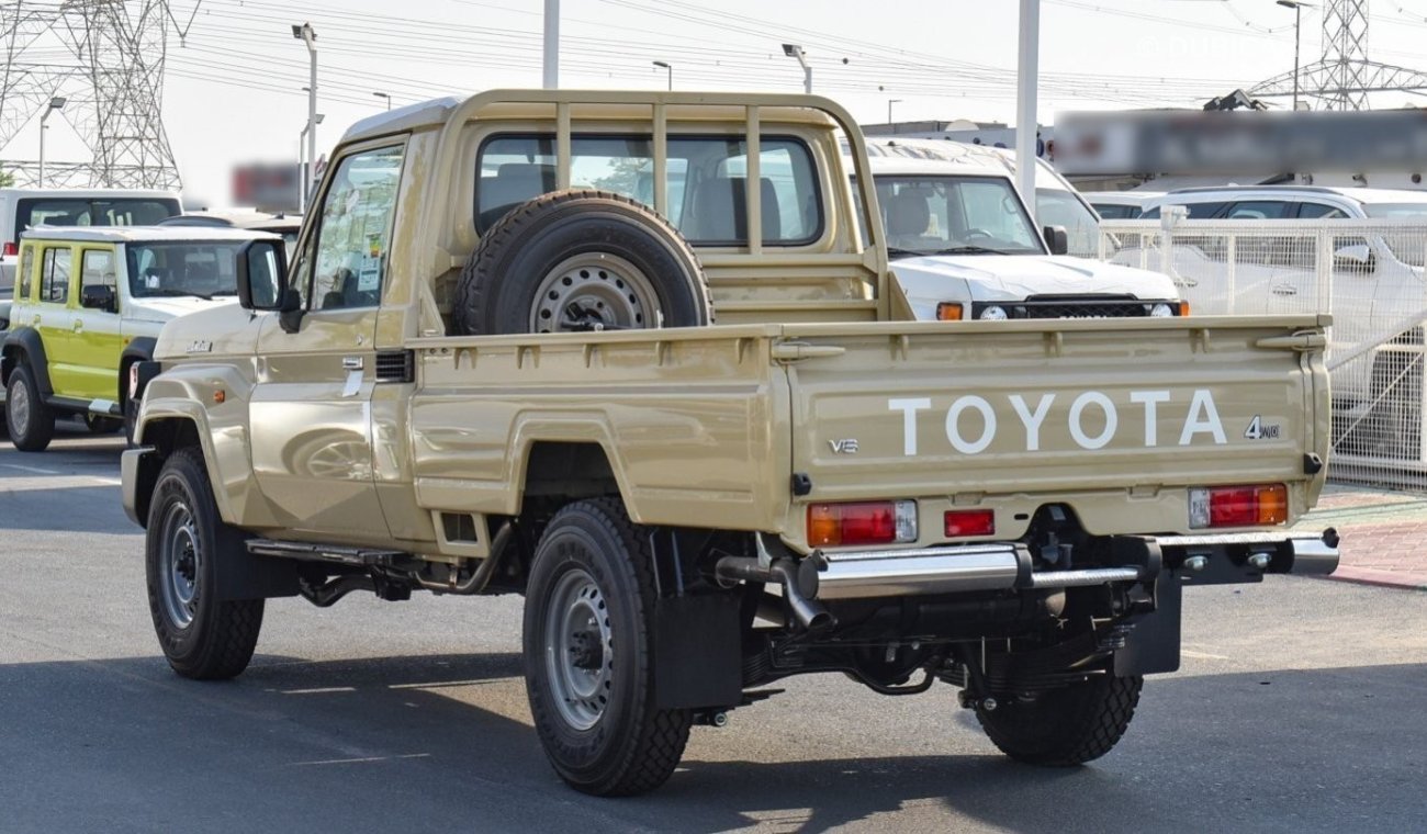 Toyota Land Cruiser Pick Up 4.0L V6 Single Cabin Auto transmission