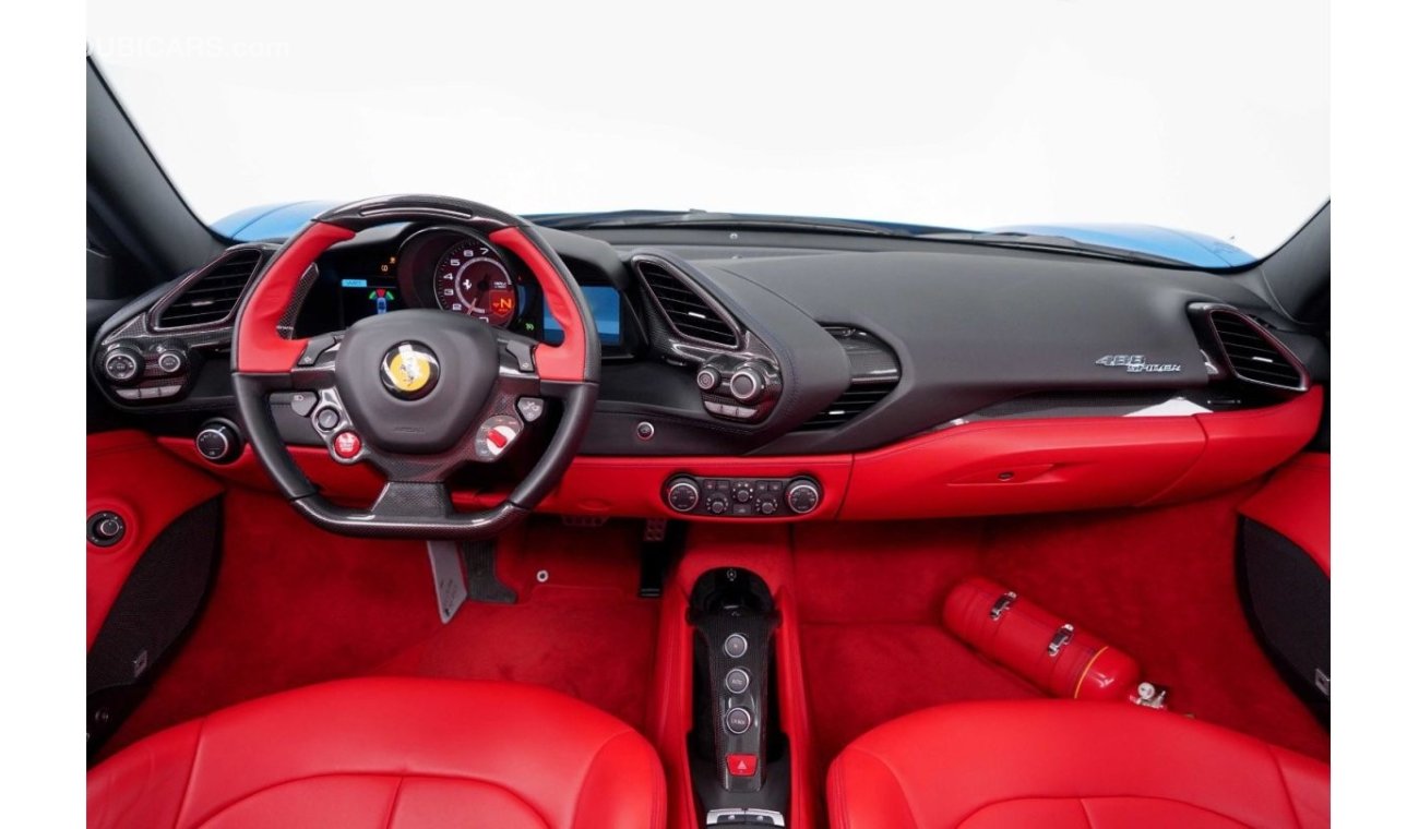 Ferrari 488 Spider 2019 GCC | CARBON FIBER EXTERIOR INTERIOR I JBL SOUND SYSTEM | WARRANTY