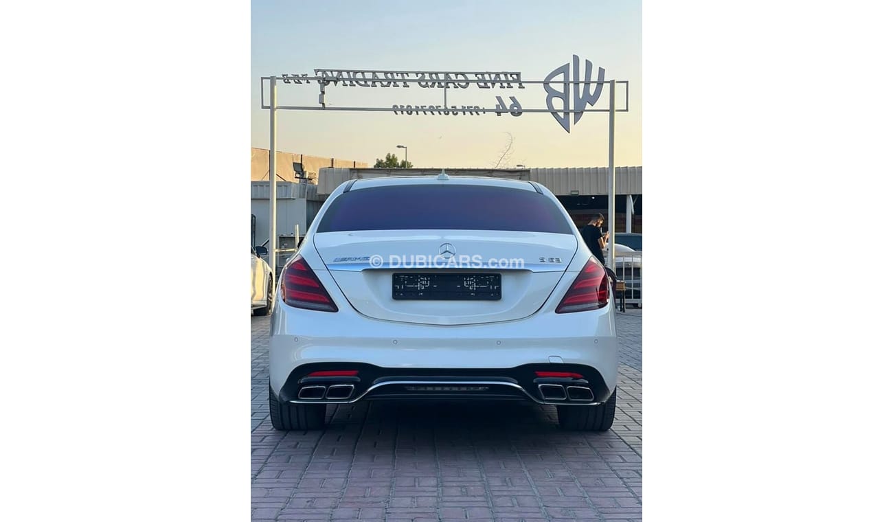 Mercedes-Benz S 550