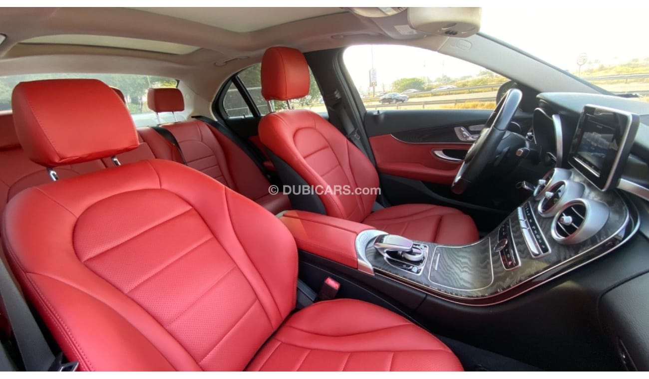 Mercedes-Benz C 300 Luxury