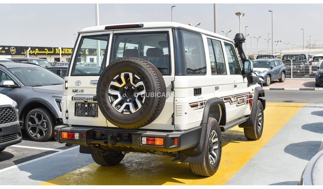 Toyota Land Cruiser Hard Top 4.0L V6 A/T