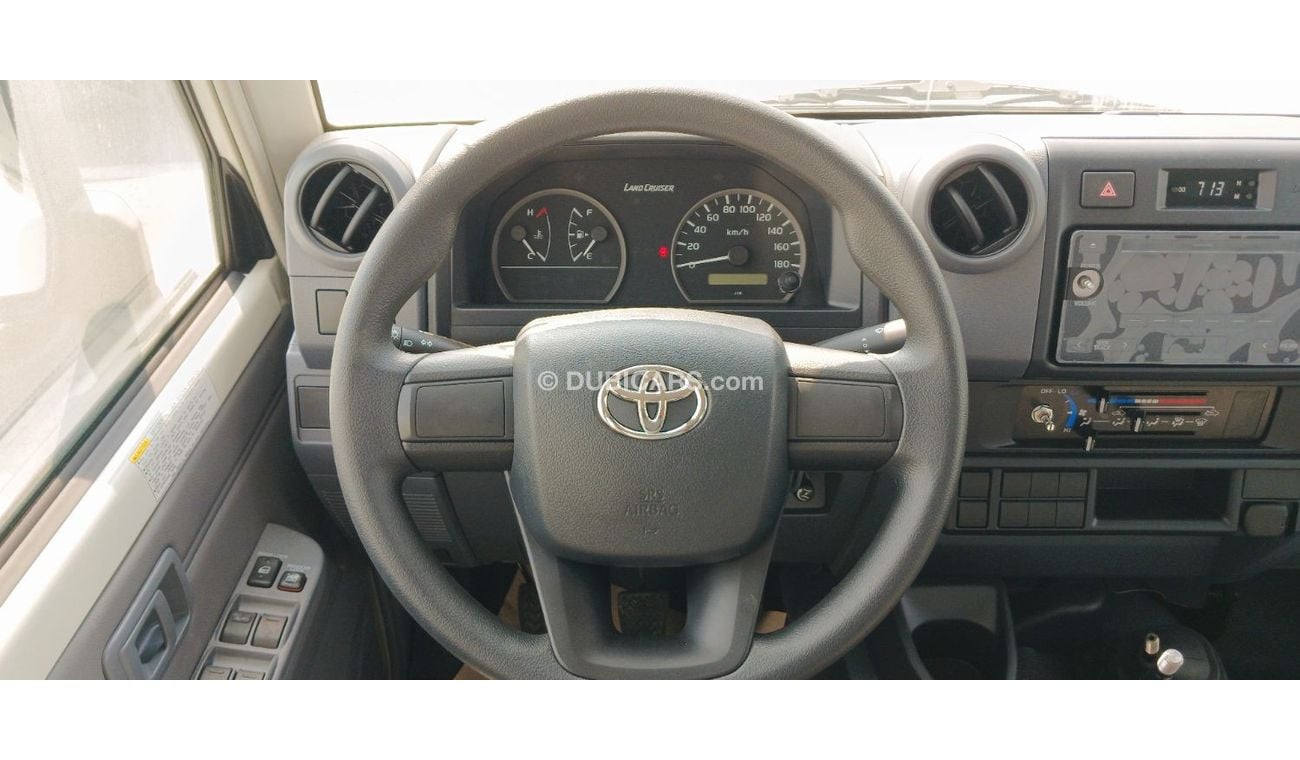 تويوتا لاند كروزر بيك آب Toyota Land Cruiser 79 DC 4.2L Diesel with Difflock 2024YM