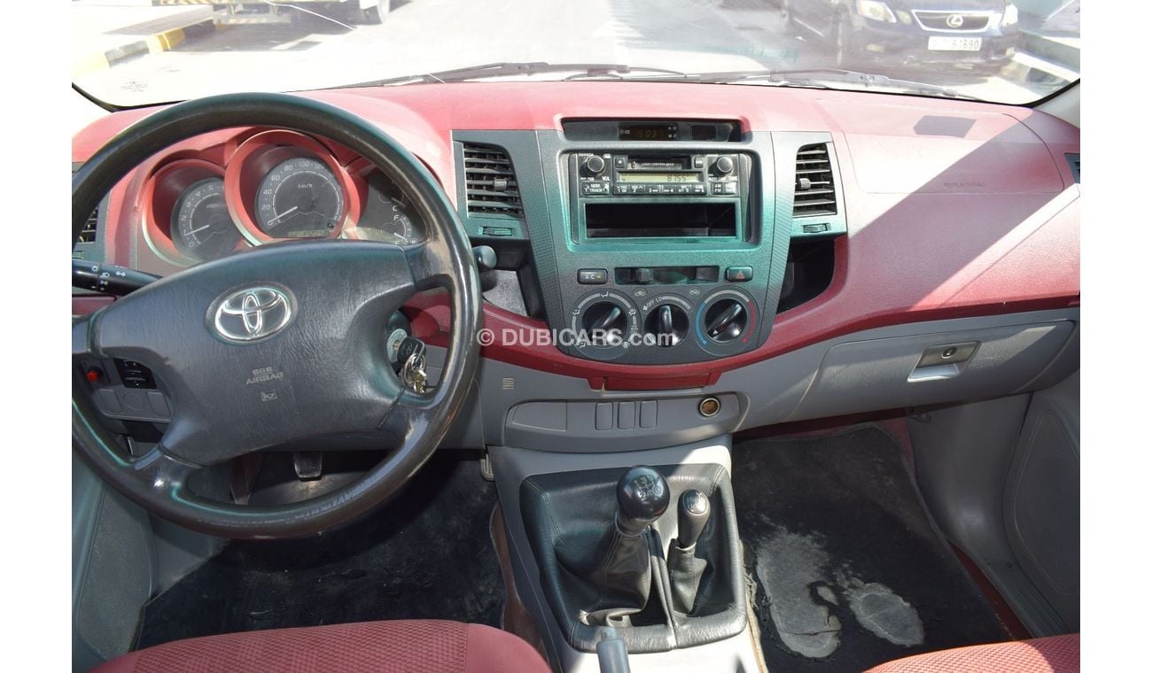 تويوتا هيلوكس Toyota Hilux D/C 2.7Ltr pick up 4x4, model:2009. Excellent condition