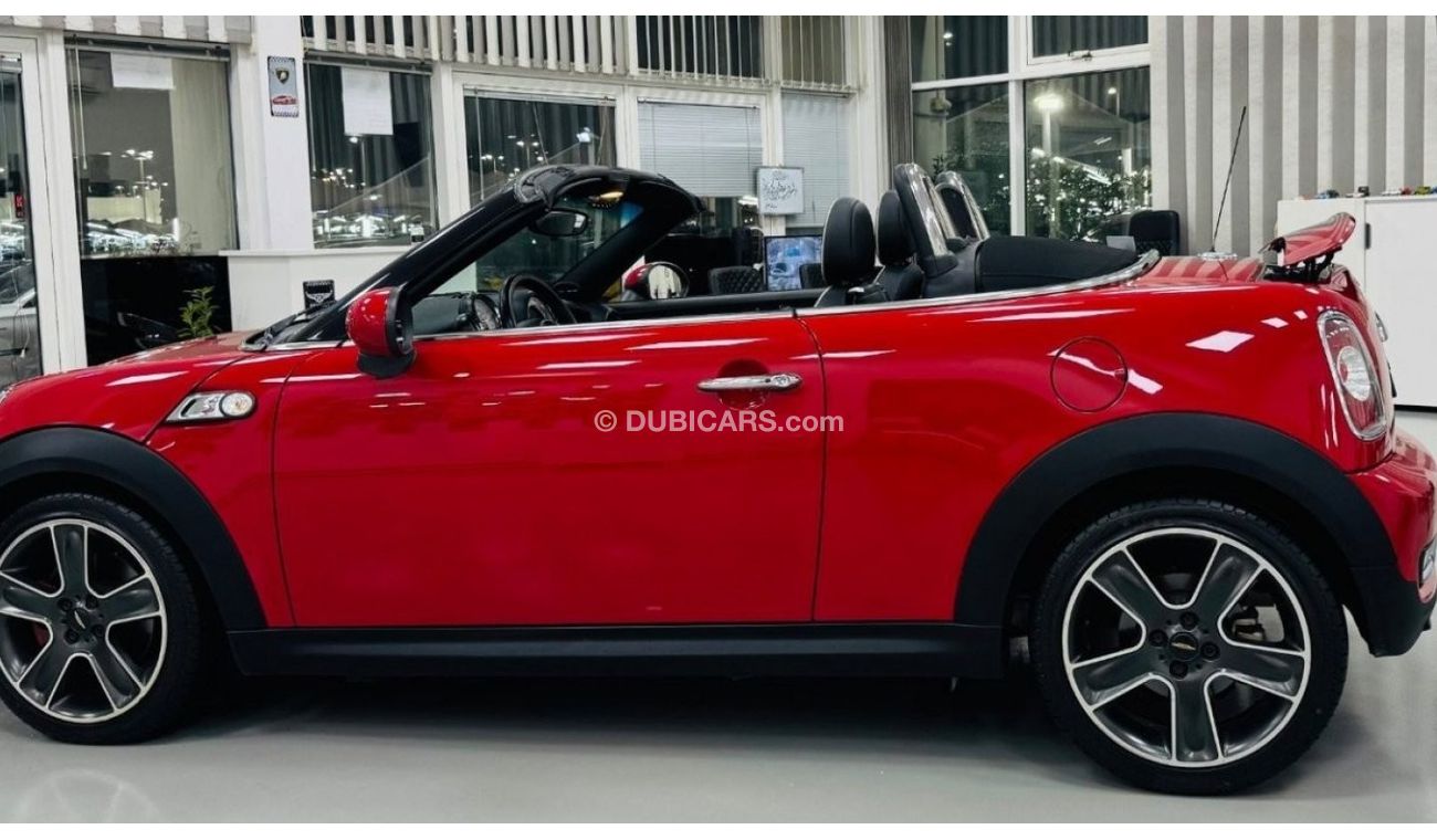 Mini Cooper S Cabrio GCC .. Convertible .. 4CYL .. Perfect Condition