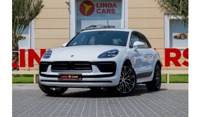 Porsche Macan Porsche Macan 2023 GCC under Agency Warranty with Flexible Down-Payment.