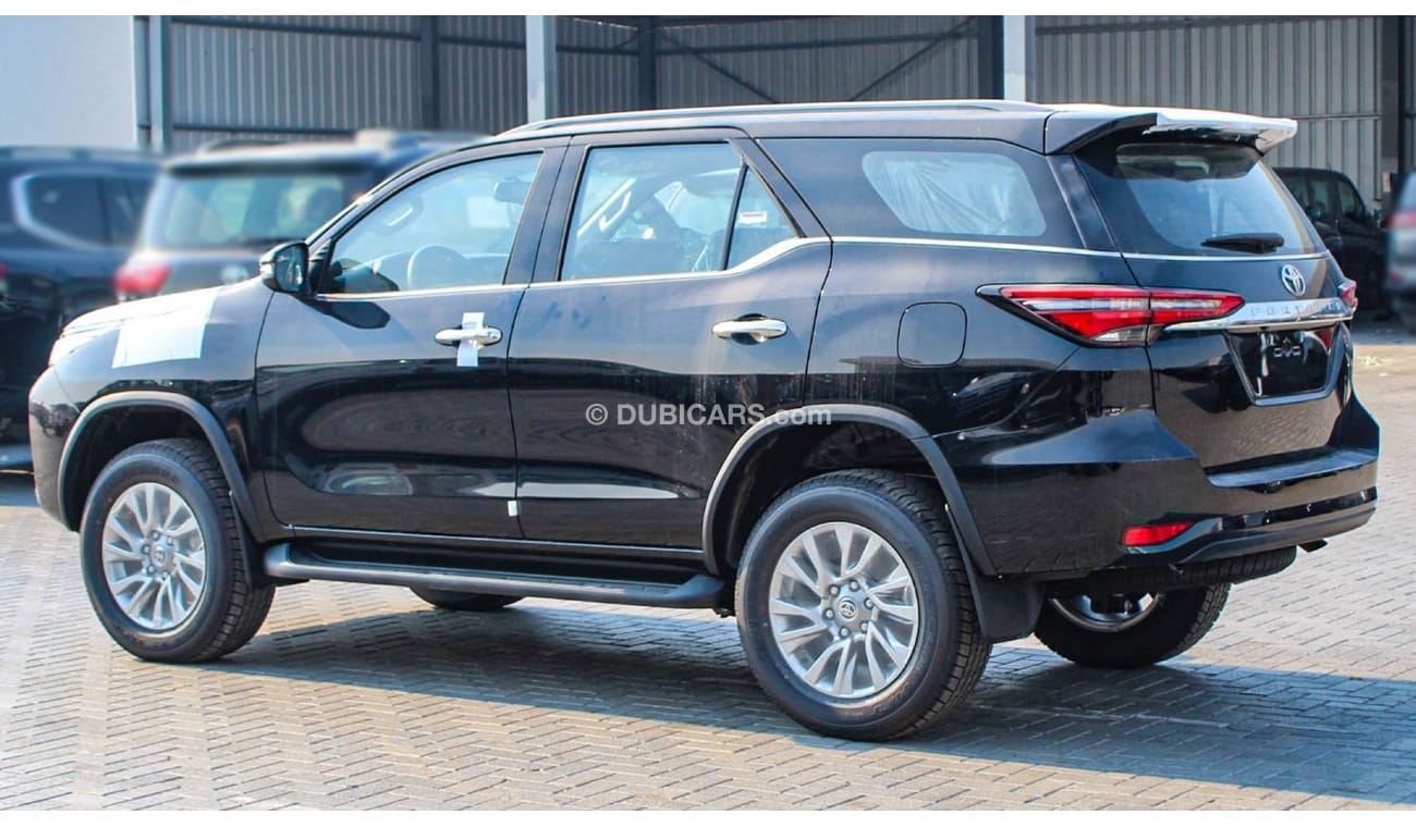 Toyota Fortuner TOYOTA FORTUNER 2.8L COMFORT TURBO ABS 3X AIRBAGS AT