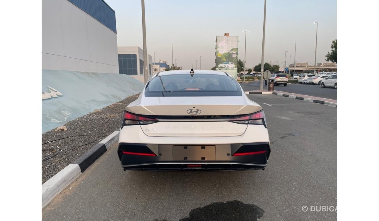 هيونداي إلانترا HYUNDAI ELANTRA 1.5L ELITE MODEL 2024