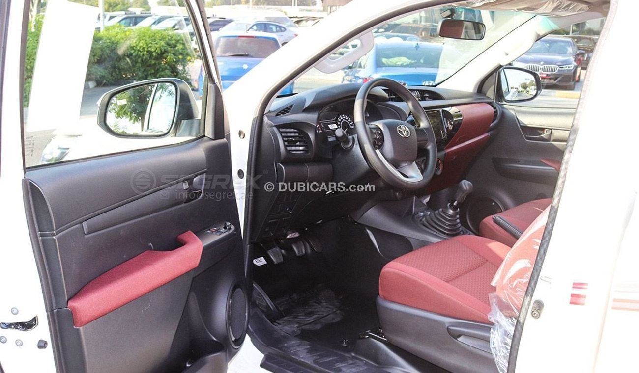 تويوتا هيلوكس 2025 Model Toyota Hilux SC, Long body, 2.7L Petrol 4WD 5M/T