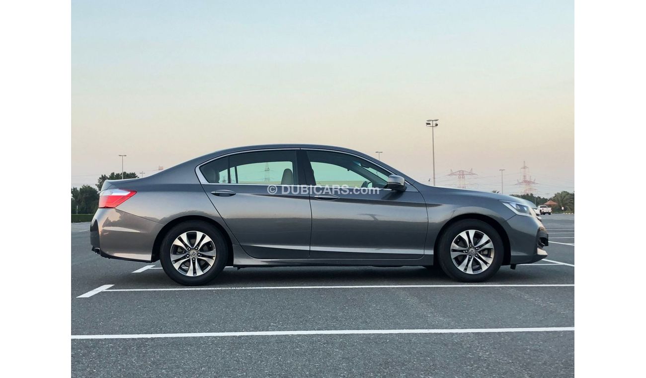 Honda Accord LX MODEL 2016 GCC car perfect condition inside and outside full original paint