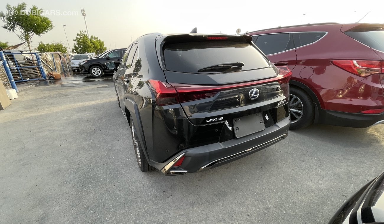 Lexus UX250h