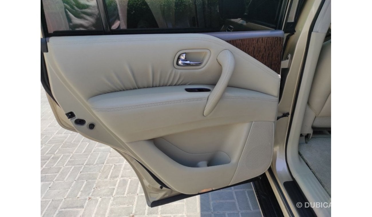 Nissan Patrol NISSAN PATROL 2011 LE GCC FULL 5 CAMERA