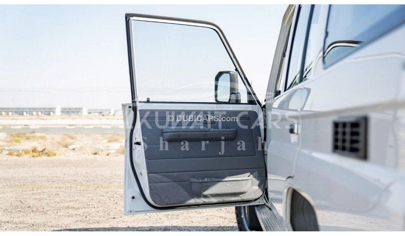 تويوتا لاند كروزر هارد توب Land Cruiser Hard Top LC76 4.2D MT 5door MY2024