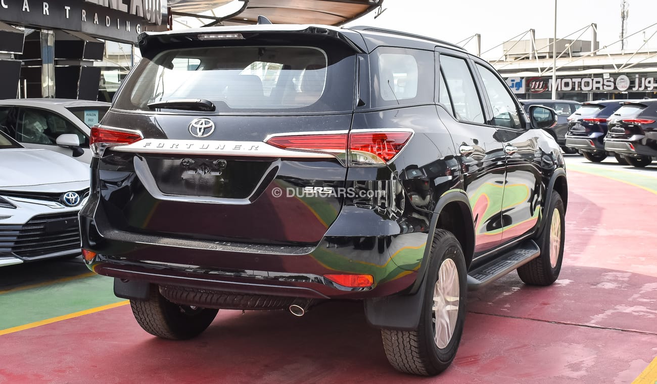 Toyota Fortuner SR5 2.7L Petrol