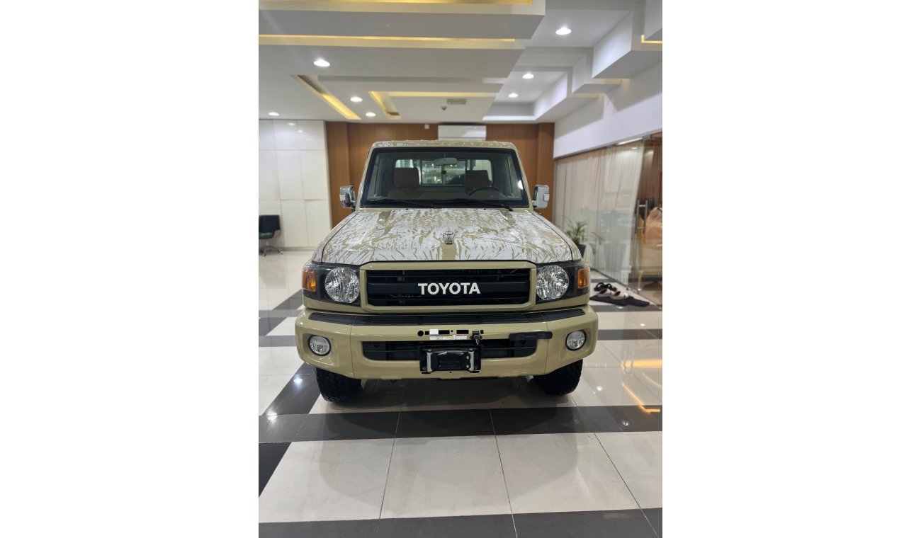 Toyota Land Cruiser Pick Up PICKUP 70th LX1