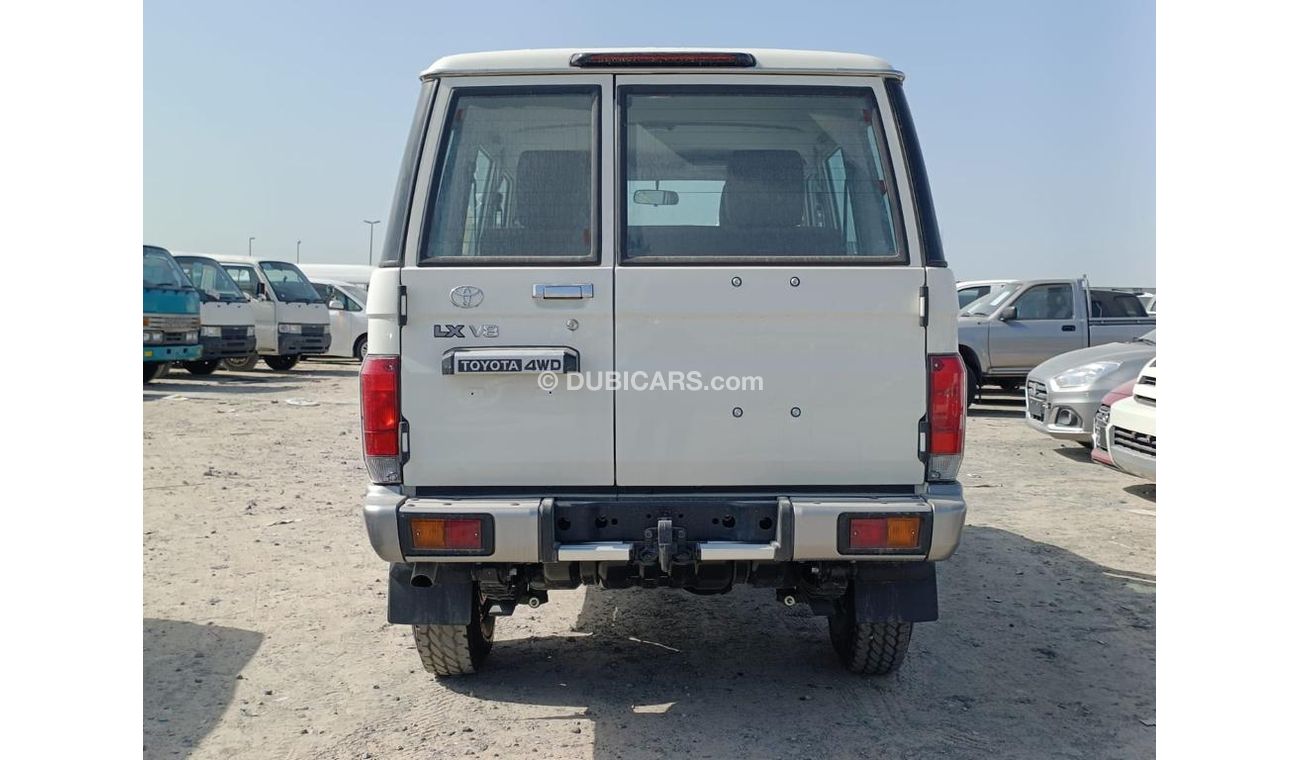 Toyota Land Cruiser Hard Top 4.5L V8 Diesel, M/T, Chrome Mirror With Wooden Interior (70 Series) 2023