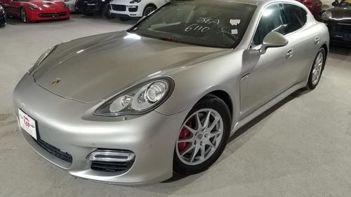 Porsche Panamera S