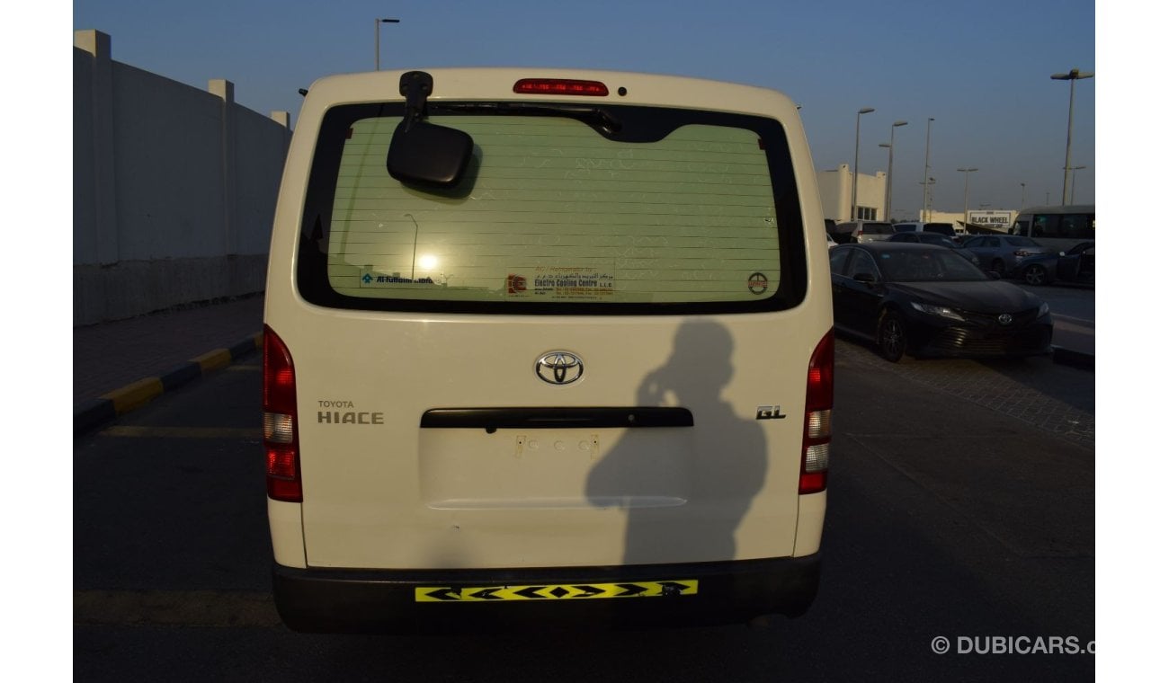 Toyota Hiace GL - Standard Roof Toyota Hiace Std Roof Chiller, Model:2018. Excellent condition