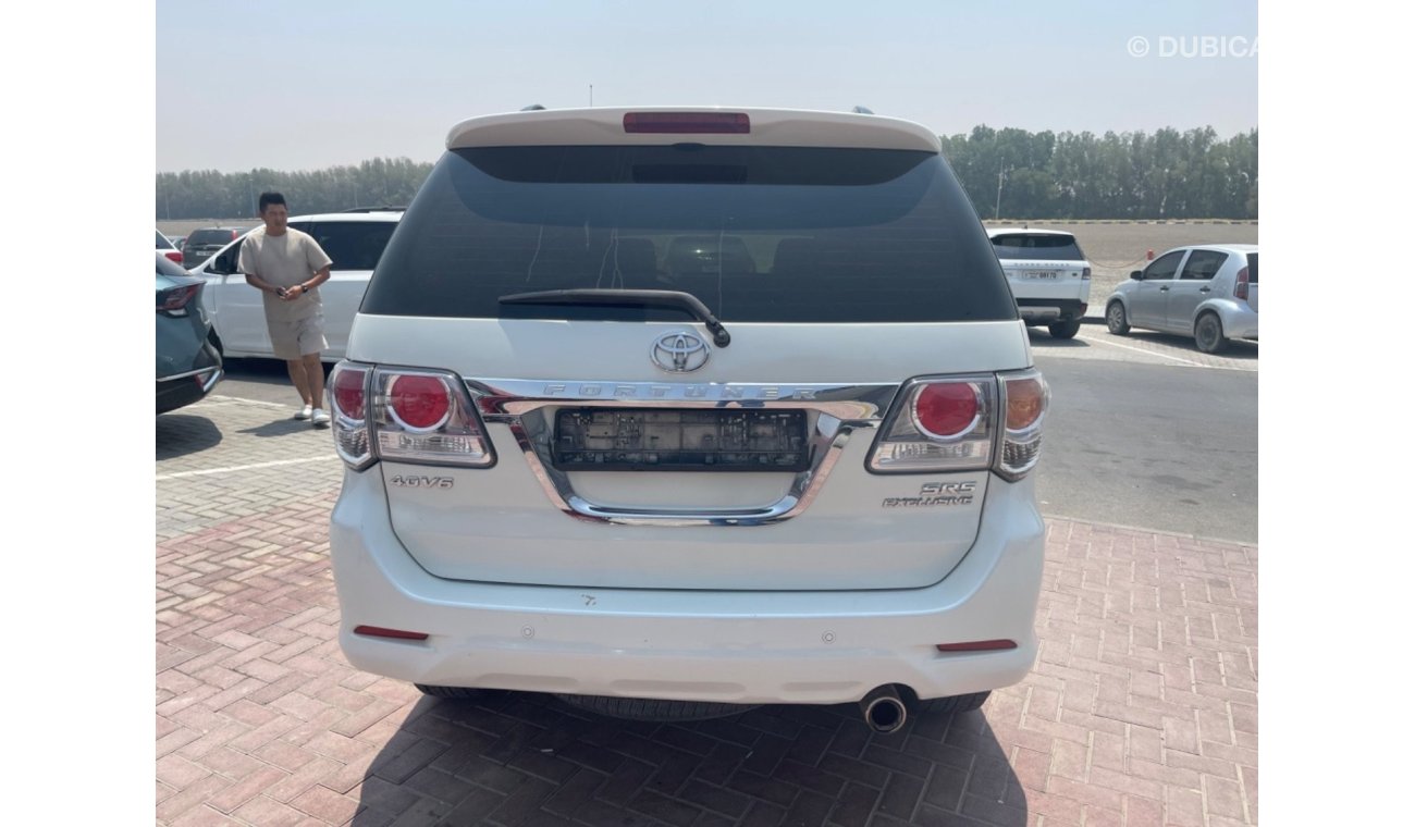 Toyota Fortuner GXR TOYOTA FORTUNER  (GCC  _ SPEC) - mobile 2013- VERY GOOD CONDITION