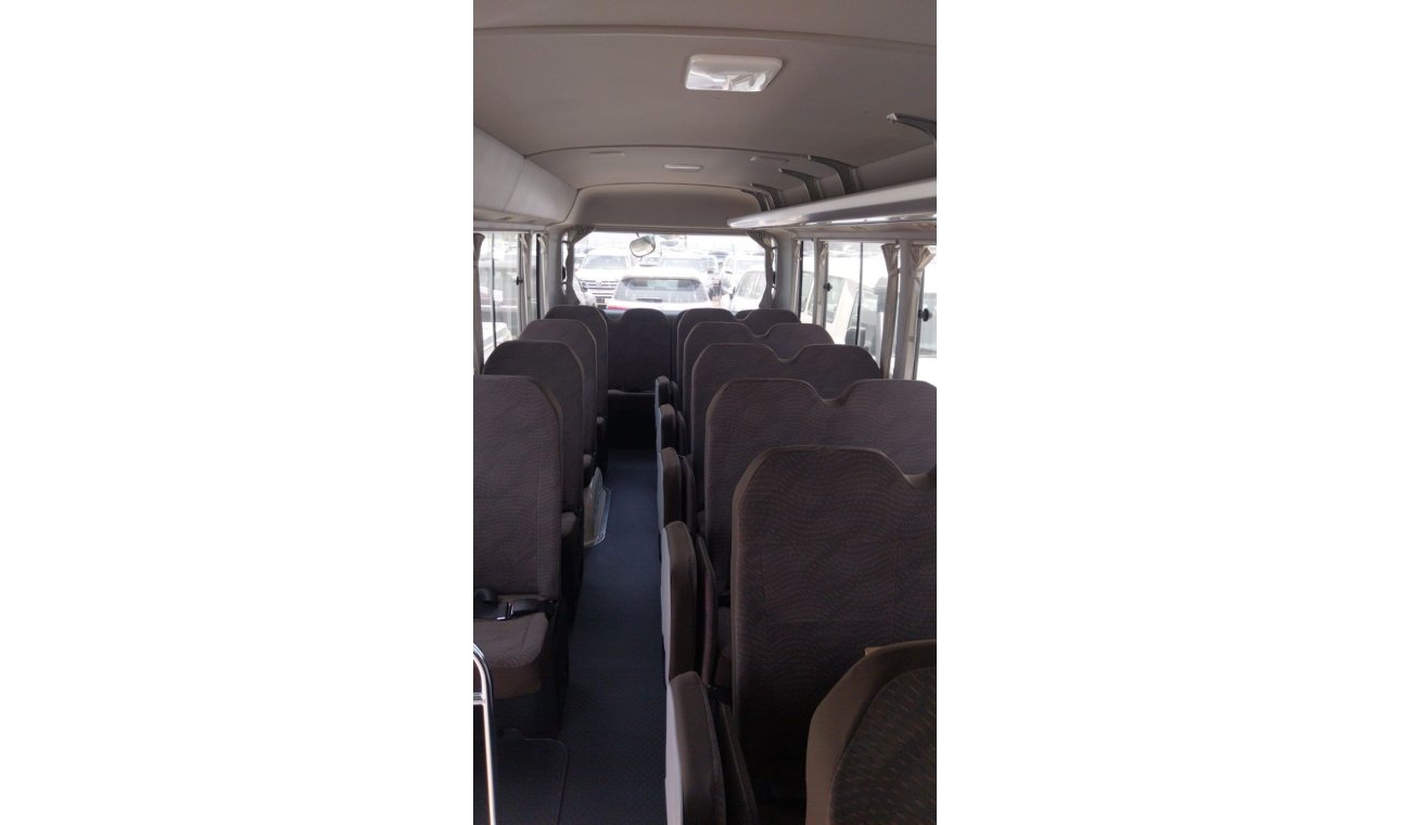 Toyota Coaster TOYOTA COASTER 4.2 MT 30 SEATS WHITE 2023 *EXPORT AFRICA ONLY*