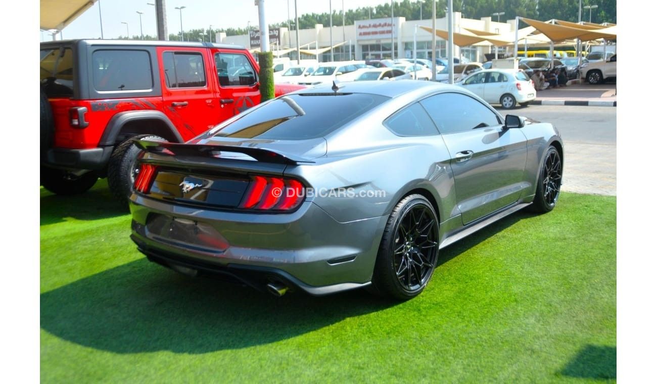 Ford Mustang EcoBoost 2.3L Coupe A/T MUSTANG ECO-BOOST/2023/PREMIUM LOW MILEG AND CLEAN CAR