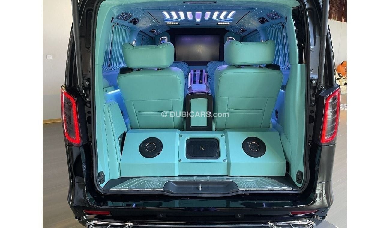 Mercedes-Benz V 250 Tiffany Blue VIP Interior I Brand New with 2Years Warranty and Service| GCC Specs