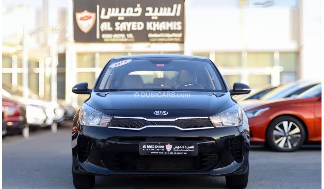 Kia Rio Kia Rio 1.6L 2019 GCC accident free in excellent condition 513 P.M