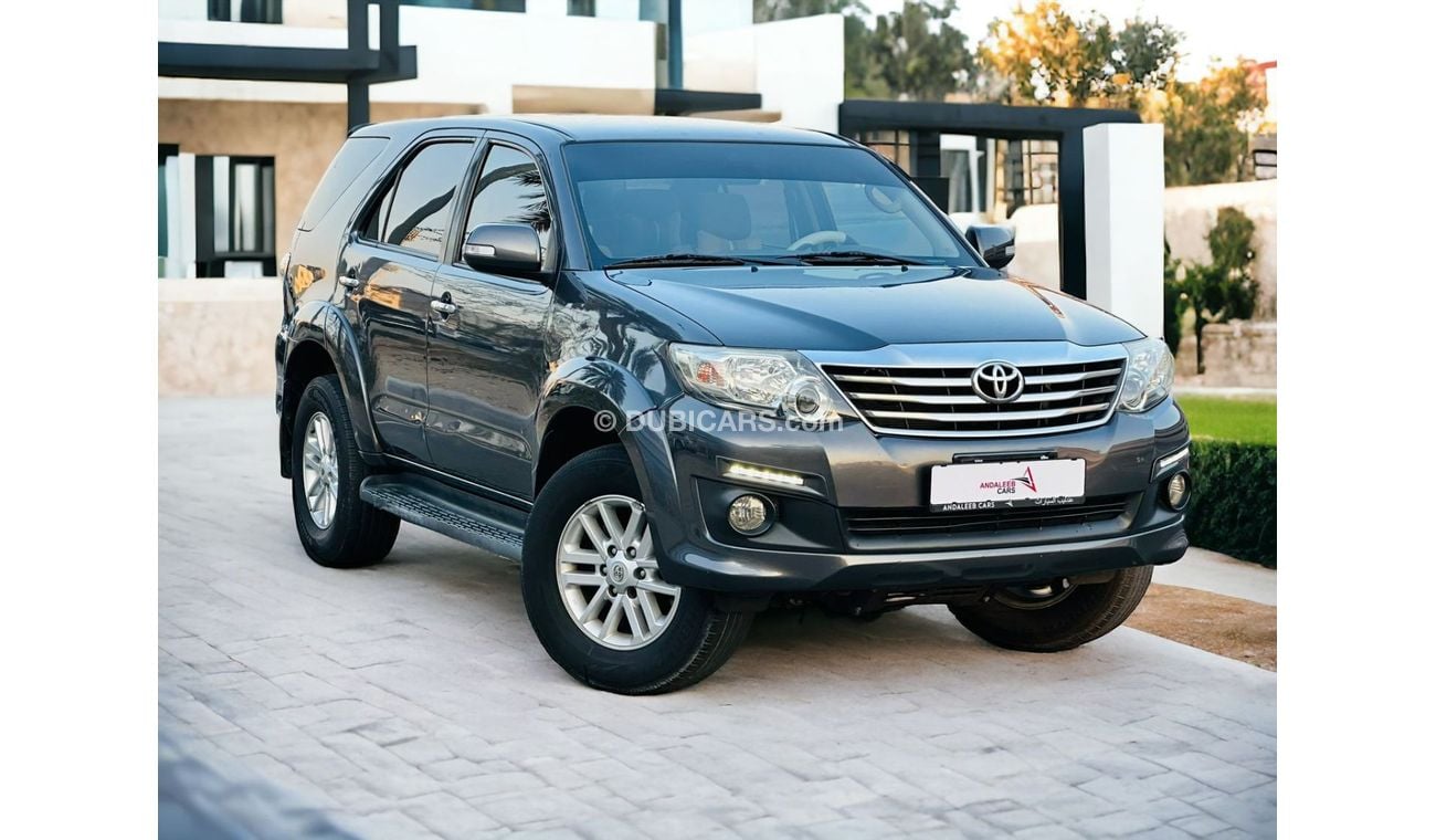 Toyota Fortuner 2.7L EXR AED 1,370 PM | TOYOTA FORTUNER | 2.7L I4 | GCC | 2015 | ORIGNAL PAINT | 0% DOWNPAYMENT