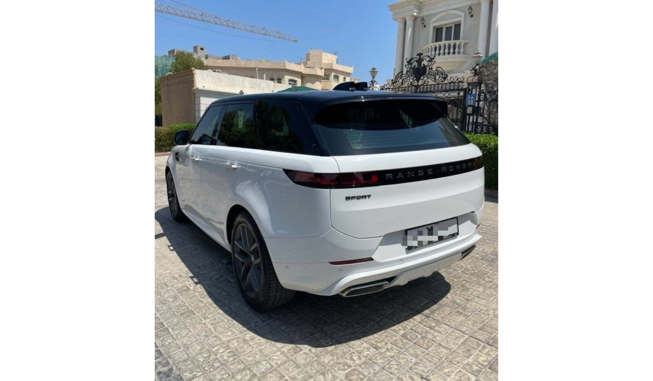 لاند روفر رانج روفر سبورت إتش أس إي 2024 RANGE ROVER SPORT P400 GCC BRAND NEW LOADED + WARRANTY