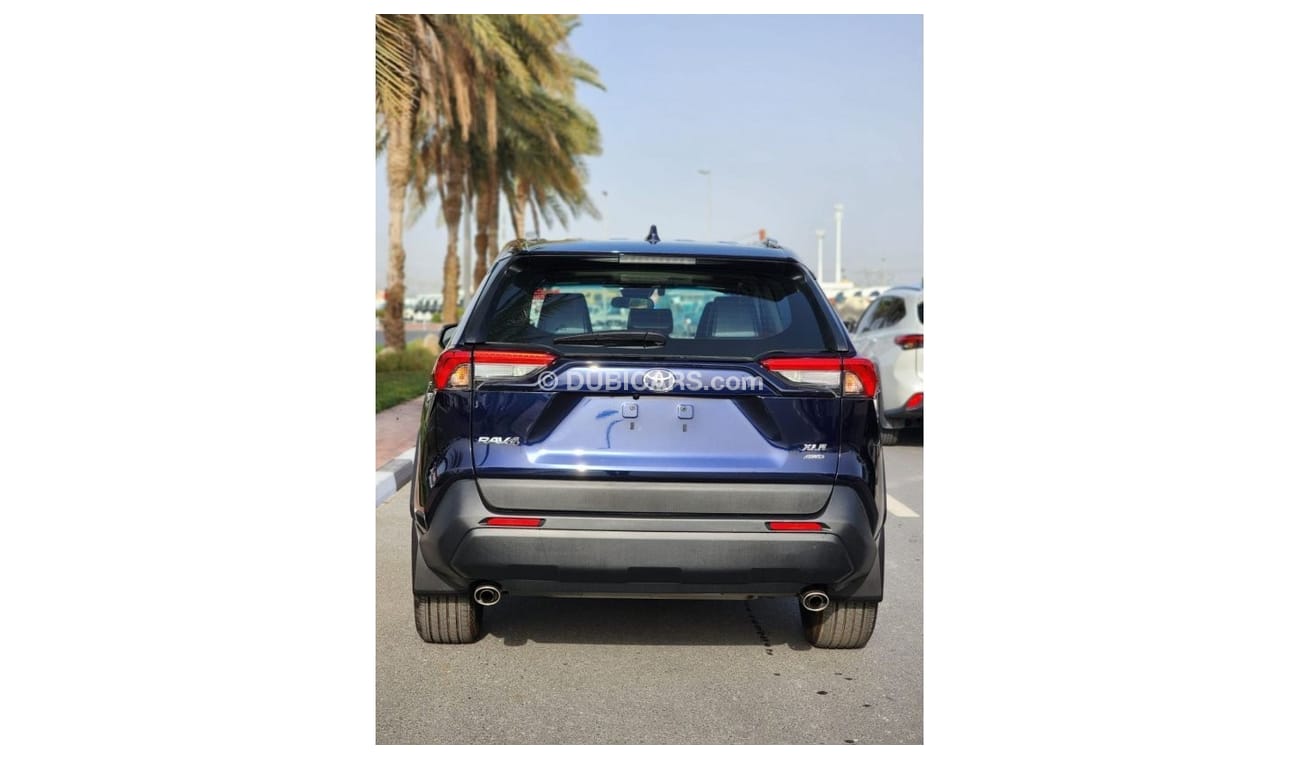 تويوتا راف ٤ TOYOTA RAV4 XLE 4X4 DARK BLUE 2023