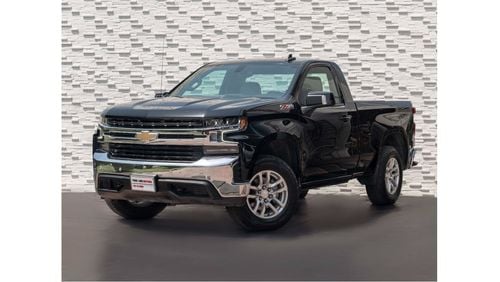 Chevrolet 1500 AED 2,280 PM • SILVERADO 1500 LT Z71 • ONLY 27,000 KMS • OFFICIAL CHEVROLET WARRANTY UNTIL 11/2024