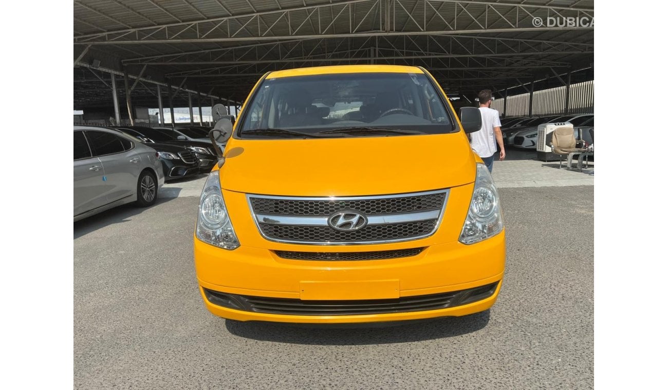 Hyundai H1 Starex