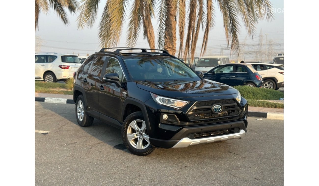 تويوتا راف ٤ TOYOTA RAV4 XLE Hybrid