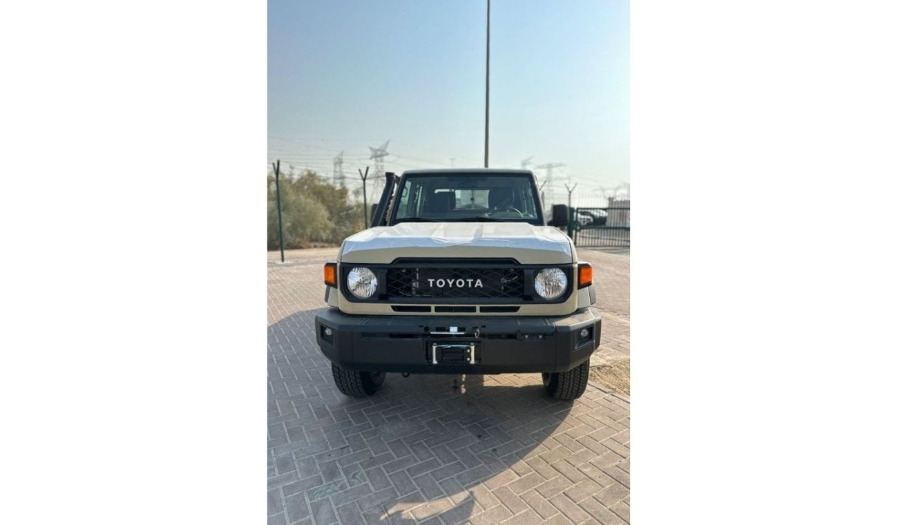 Toyota Land Cruiser Pick Up Toyota Land Cruiser Pickup LC79 Double Cabin Petrol 4.0 Model 2024