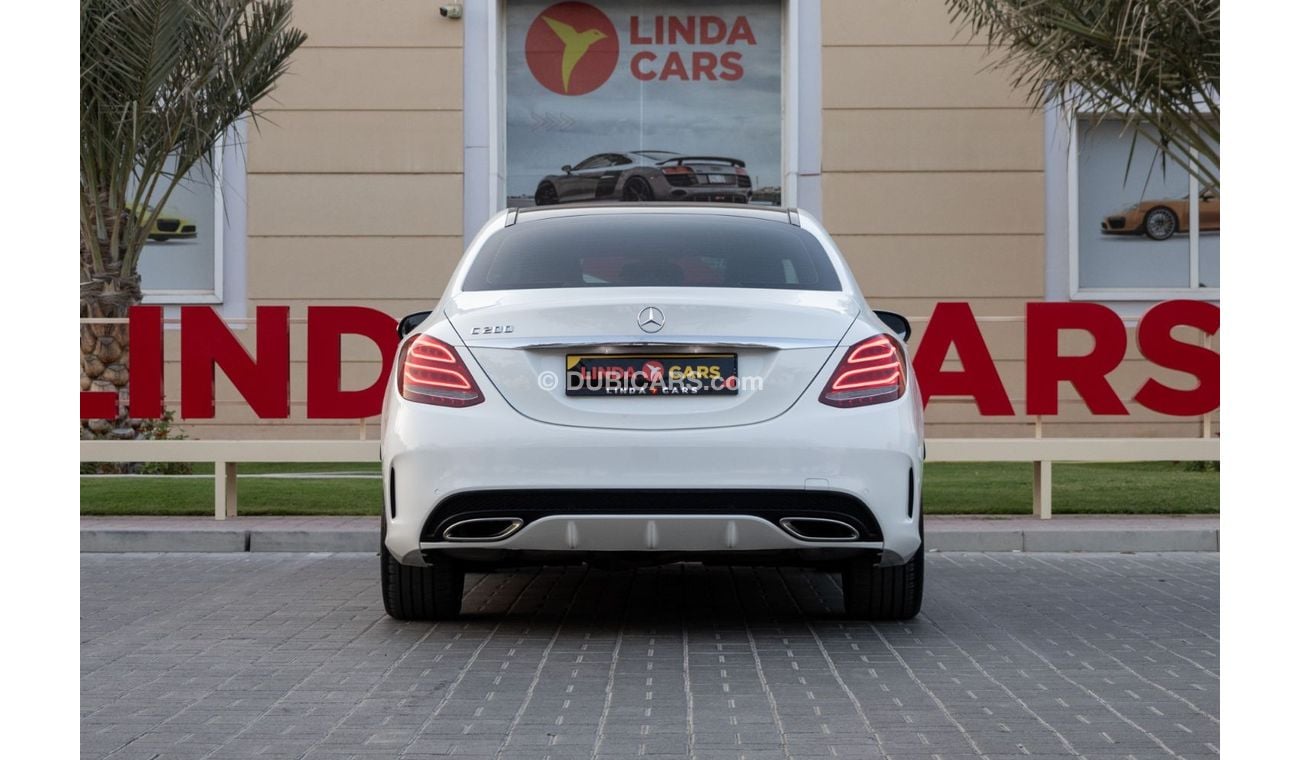 مرسيدس بنز C200 Mercedes-Benz C200 AMG Pack 2016 GCC under Warranty with Flexible Down-Payment.