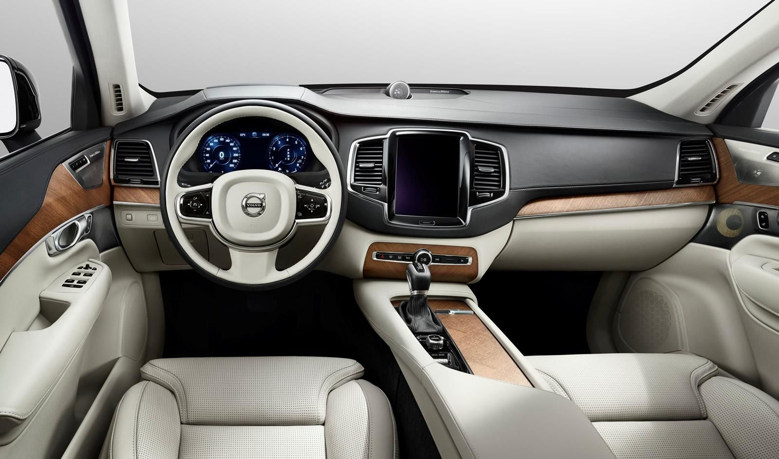 Volvo XC90 interior - Cockpit