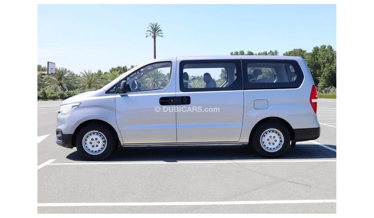 Hyundai H-1 Std 12- Seater | Automatic | Petrol Engine | Excellent Condition | GCC Specs