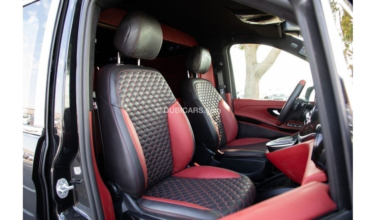 Mercedes-Benz V 250 2022 Mercedes Benz V250 4X2 2.0 VIP Luxury - Black inside Dark Rose | Export Only