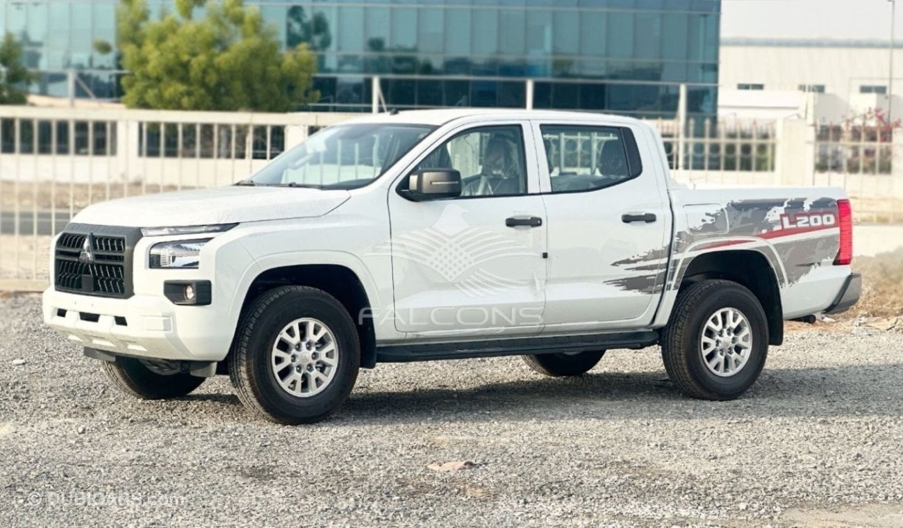 ميتسوبيشي L200 2.4L DC PICKUP PETROL 4WD GLX 5MT