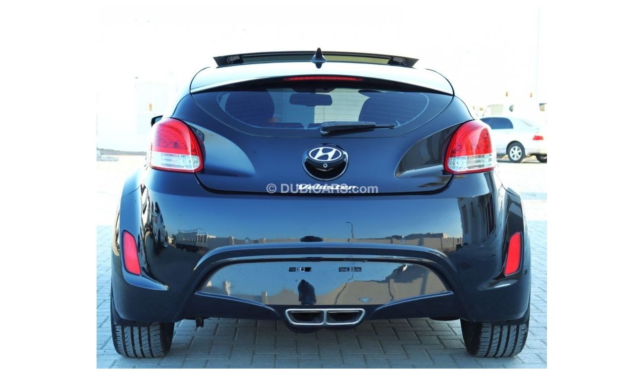 Hyundai Veloster Sport Hyundai Veloster 2015 GCC full option in excellent condition