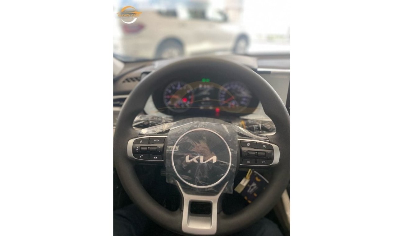 Kia K5 KIA K5 2.5L GDI FWD MODEL 2023 GCC SPECS