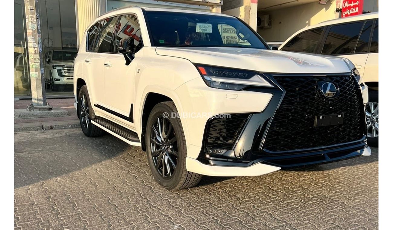 Lexus LX600 F SPORT 3.5L ( CYL)