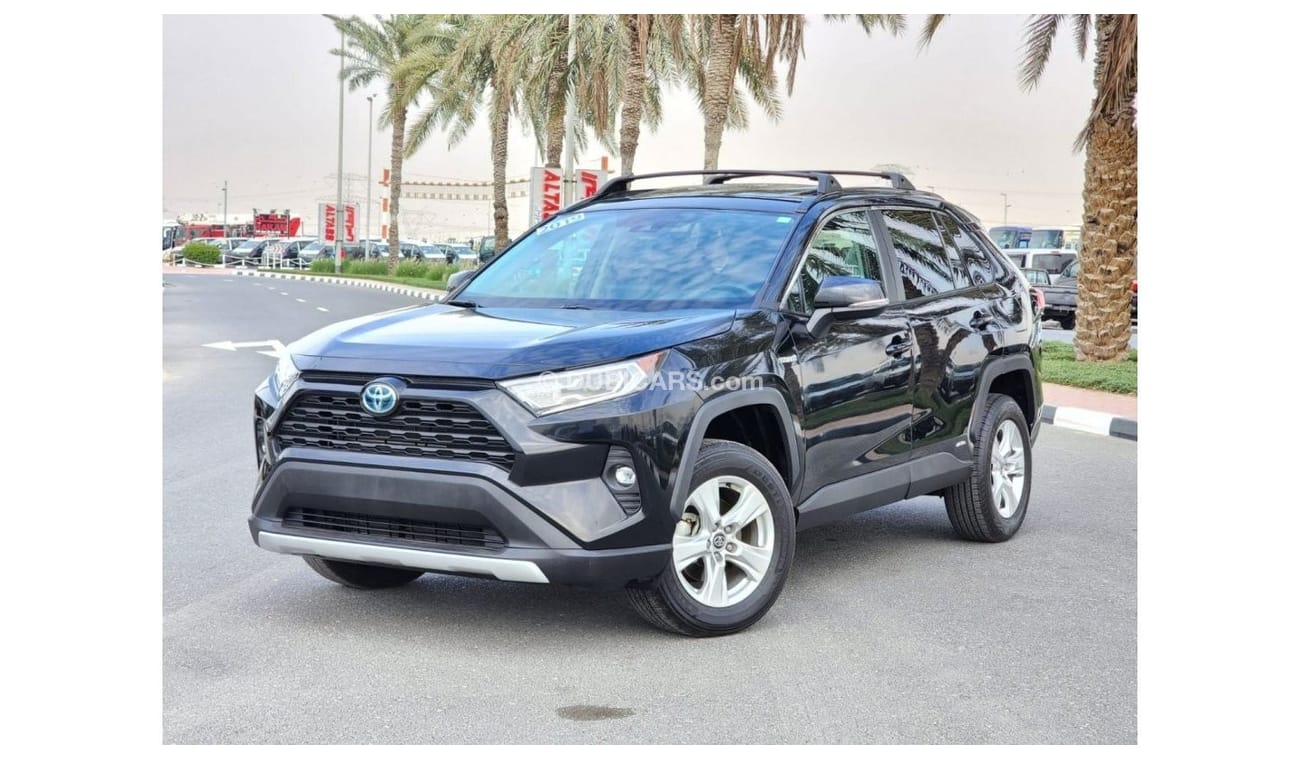 Toyota RAV4 XLE Toyota Rav4 Hybrid full option