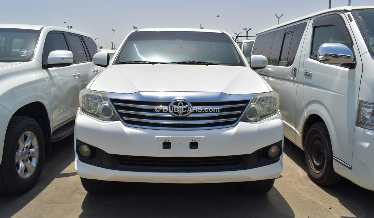 Toyota Fortuner TRD SR5