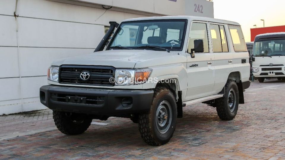 Toyota Land Cruiser Hard Top TOYOTA LC HARDTOP 5 DOORS 4.2L V6 DIESEL ...