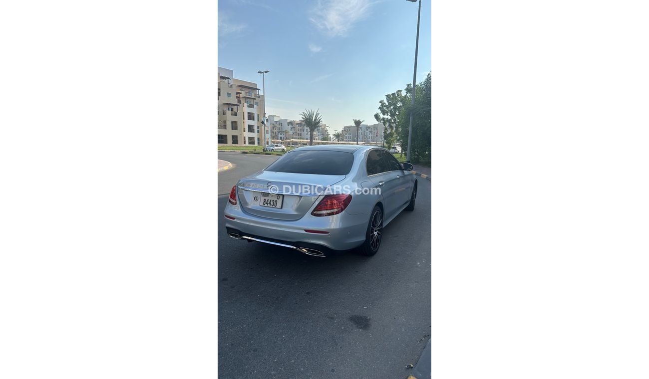 مرسيدس بنز E300