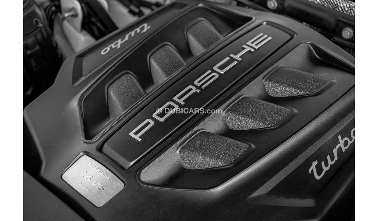 بورش ماكان 2015 Porsche Macan Turbo Full Option / Full Porsche Service History / Two Years ARM Service Pack