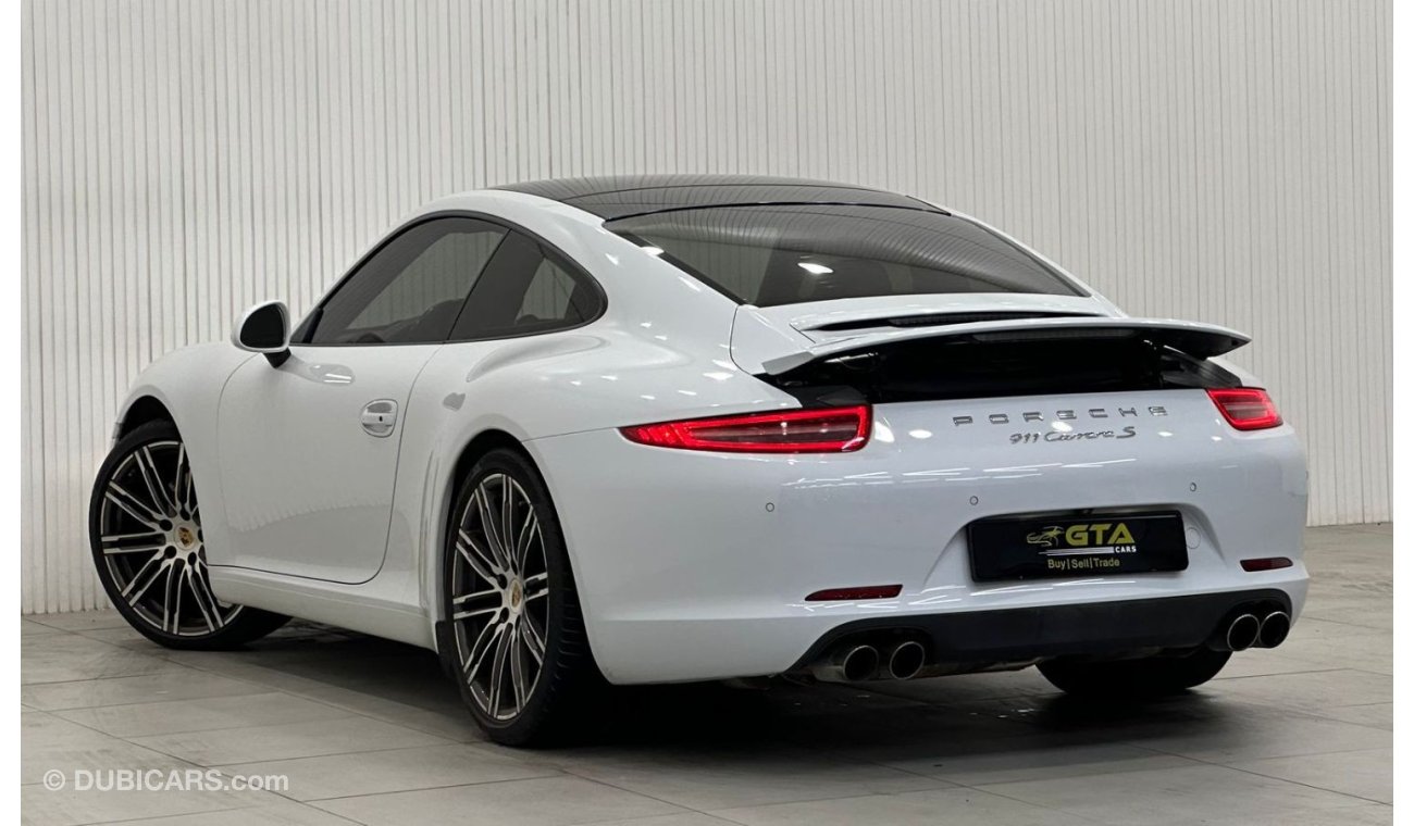 Porsche 911 S 2015 Porsche 911 Carrera S, Service History, Excellent Condition, GCC